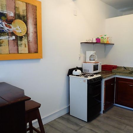 Simberts Apartments 玛雅湾 外观 照片